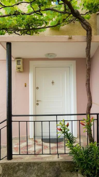 Kasmi Home กรูเยอ ภายนอก รูปภาพ